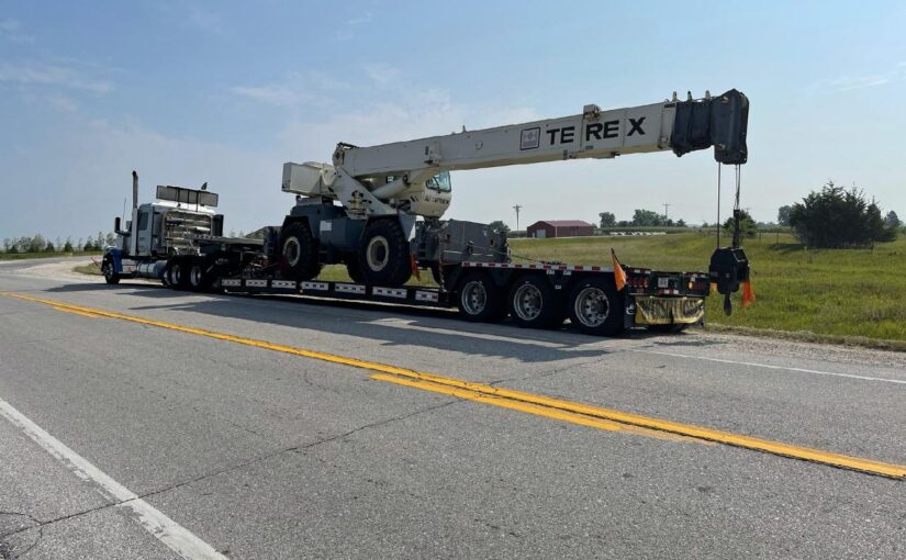 Should I Use a Local or Nationwide Heavy Equipment Transport Company?