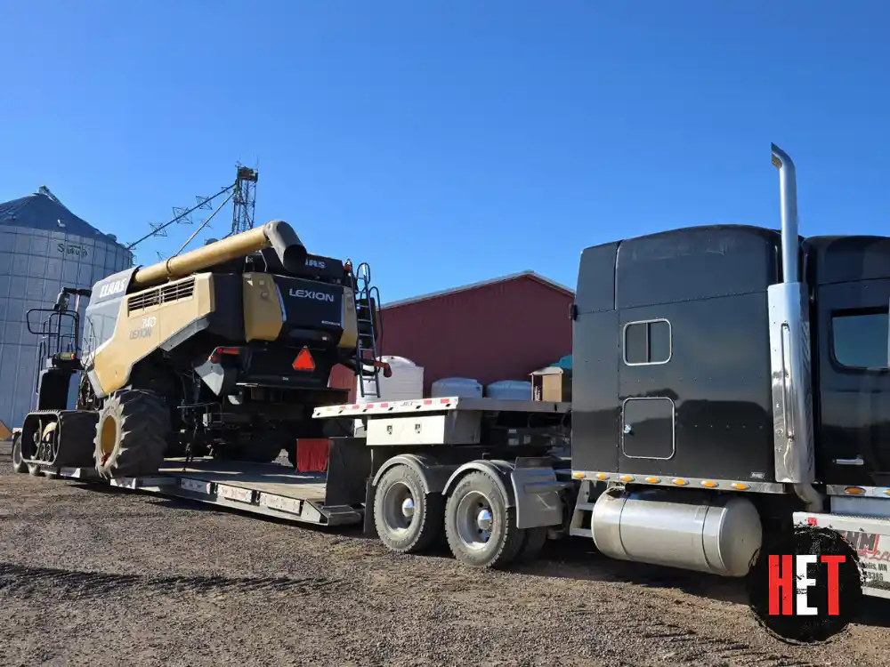 Transporting a Claas 740TT combine