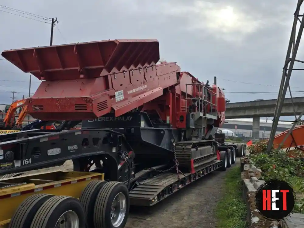 Transporting a 2018 Terex Finly C1540p machine.