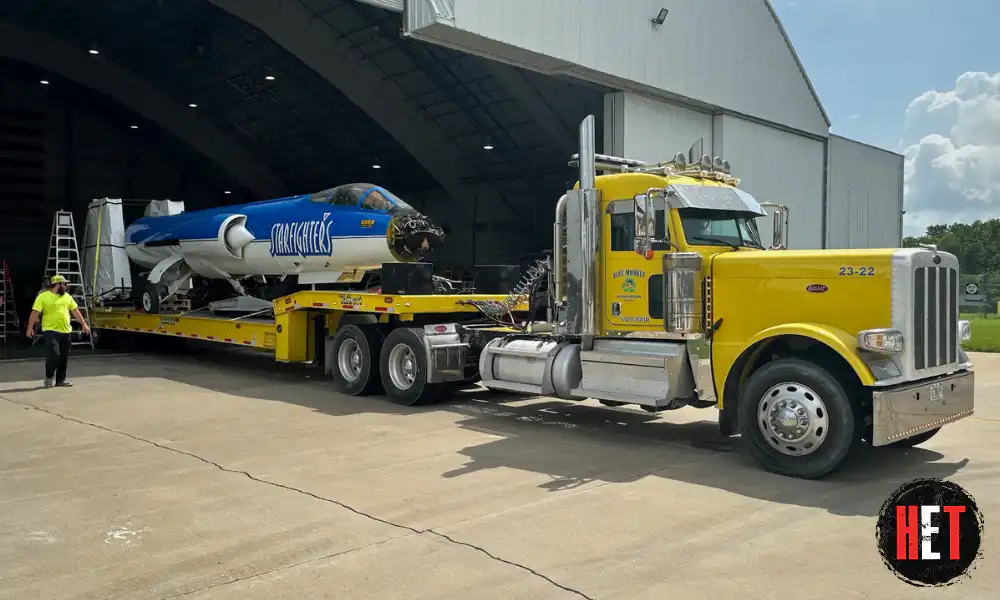 Transporting a 1969 lockheed martin F104 starfighter jet