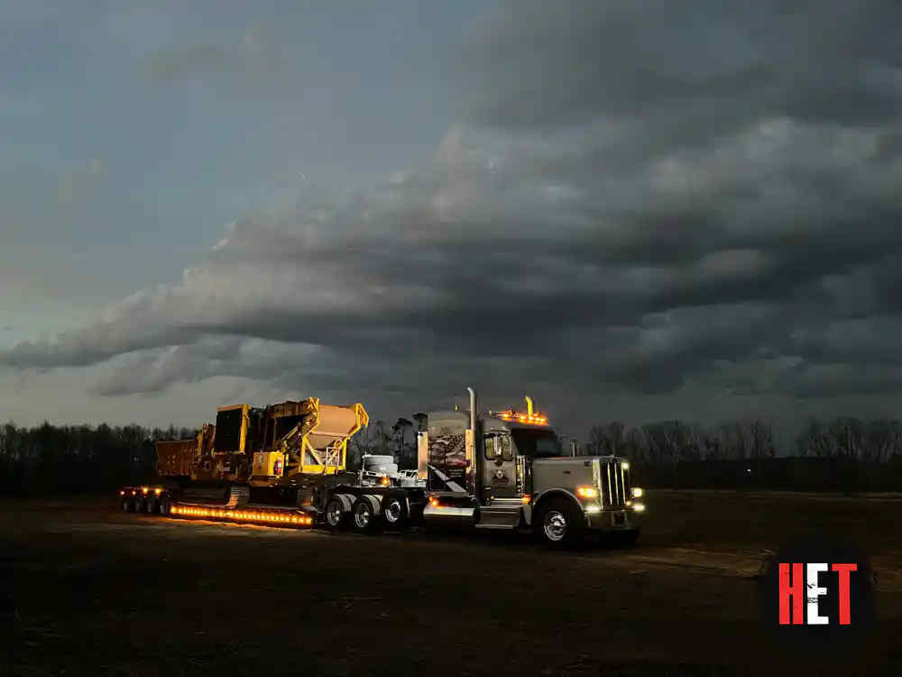 Nashville, TN oversize load transport with heavy haul trucking