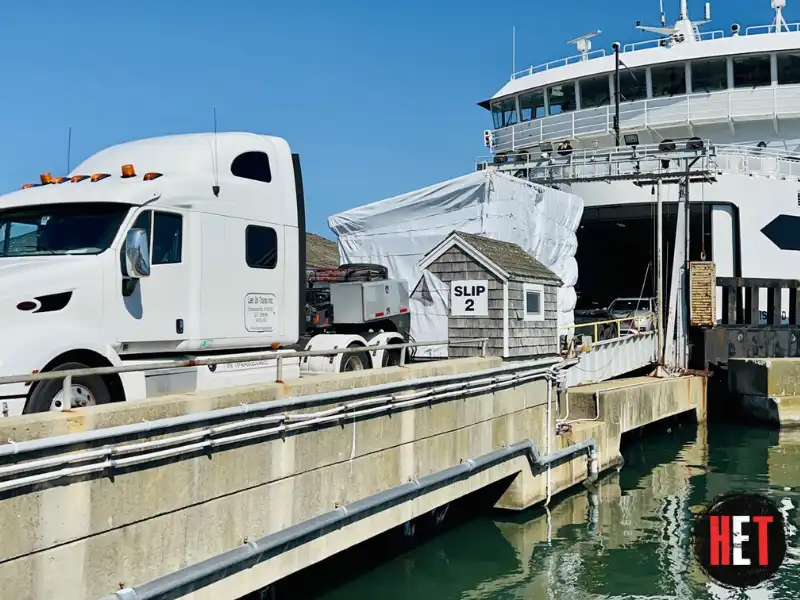 Port Transport of a tiny home