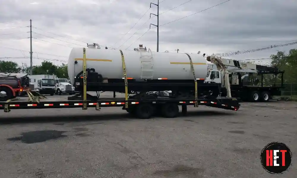 Tank trailer transport